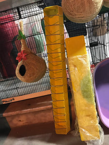 2.5-Feet Long Plastic Bird Feeder – Durable & Lightweight